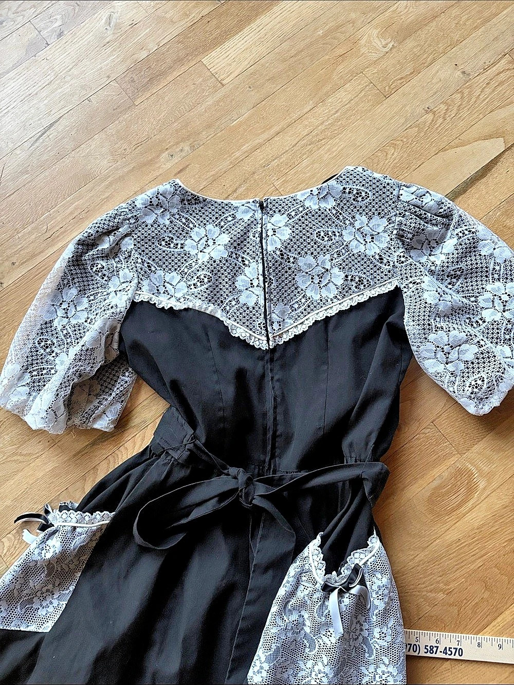 Vintage Womens Frilly Ruffled Lace Line Square Dancing Dress w Belt - Picture 2 of 8